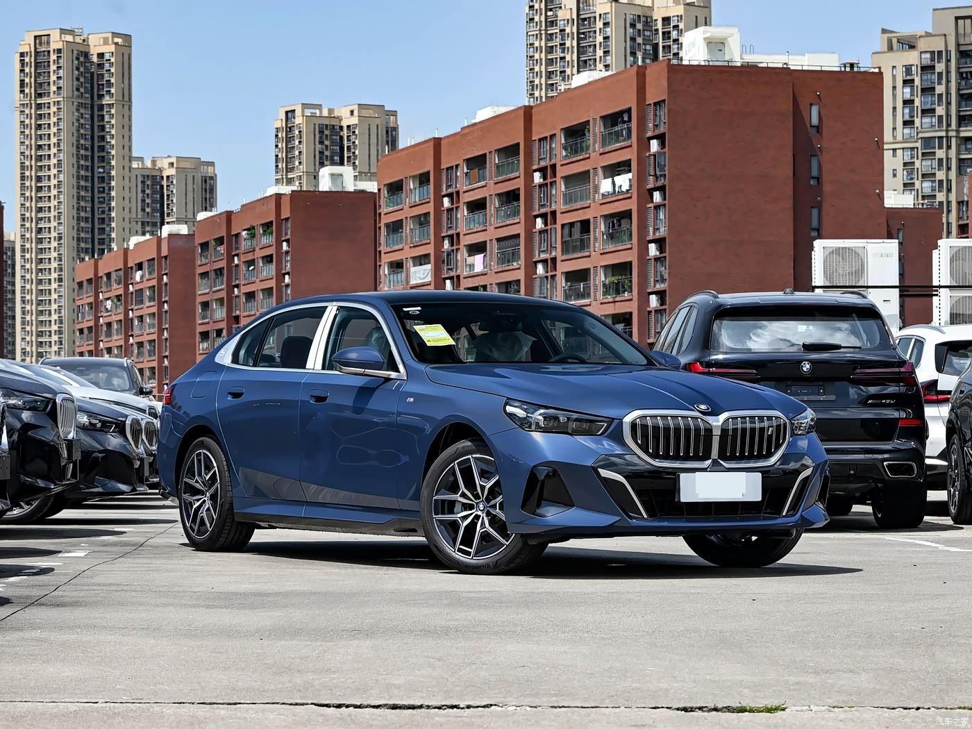 BMW i5