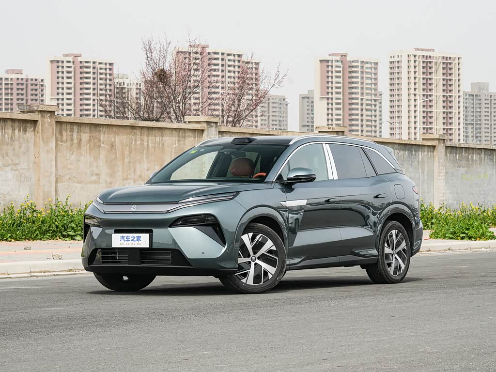 BYD Tang DM